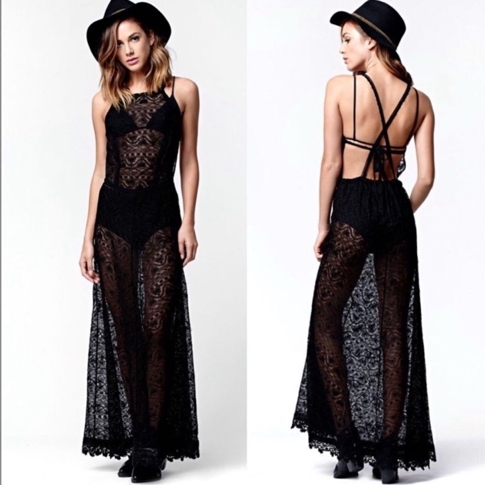 Kendall & kylie black lace maxi dress
